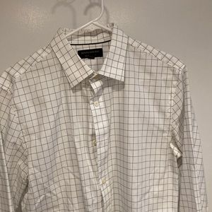 Banana Republic slim fit shirt. Size M.